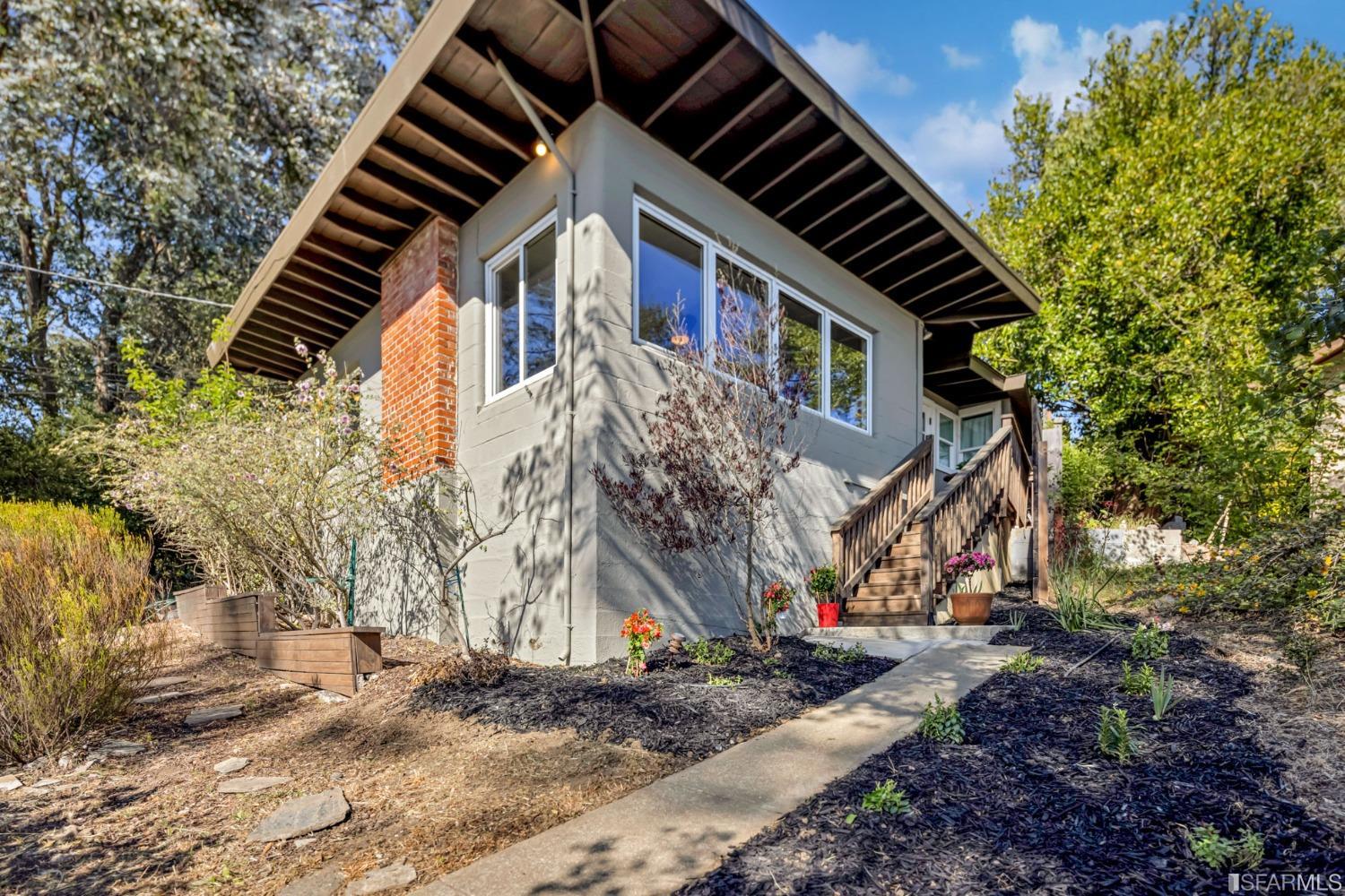 977 Keeler Avenue