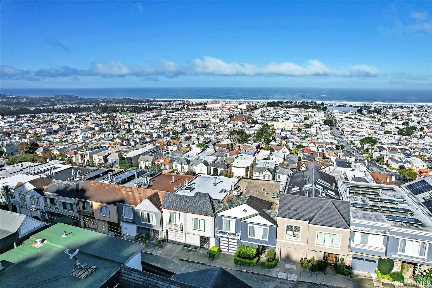 2017 14th Avenue