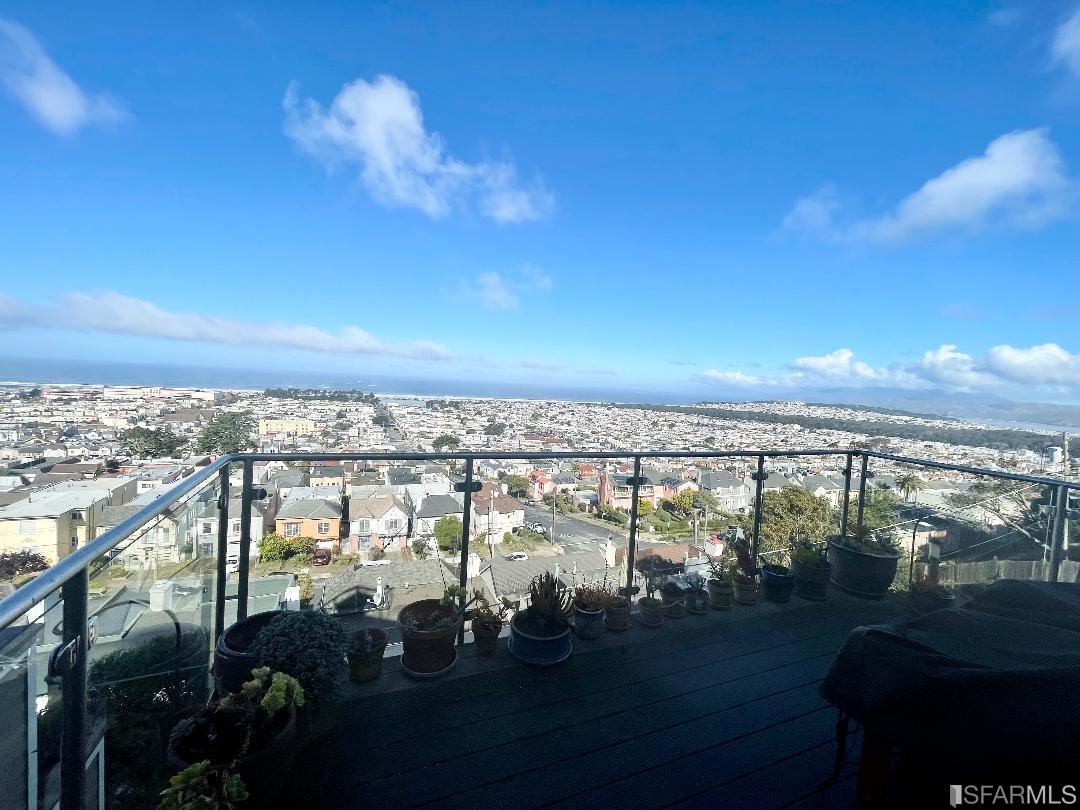 2017 14th Avenue
