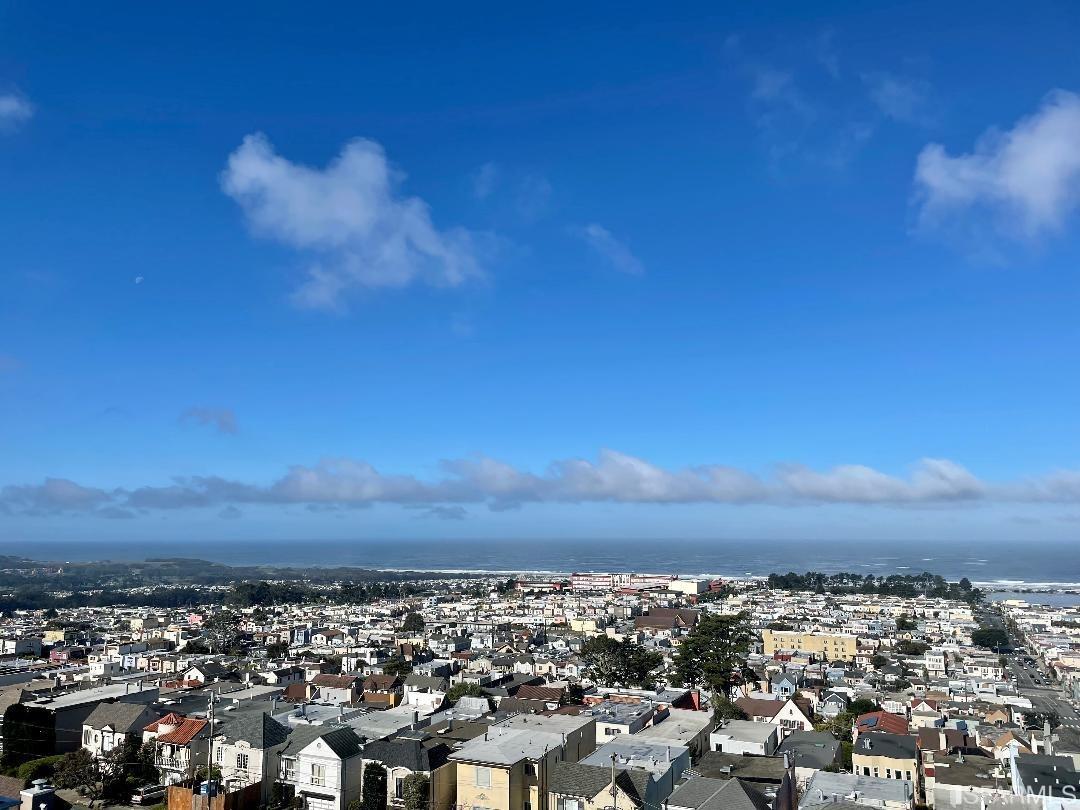 2017 14th Avenue