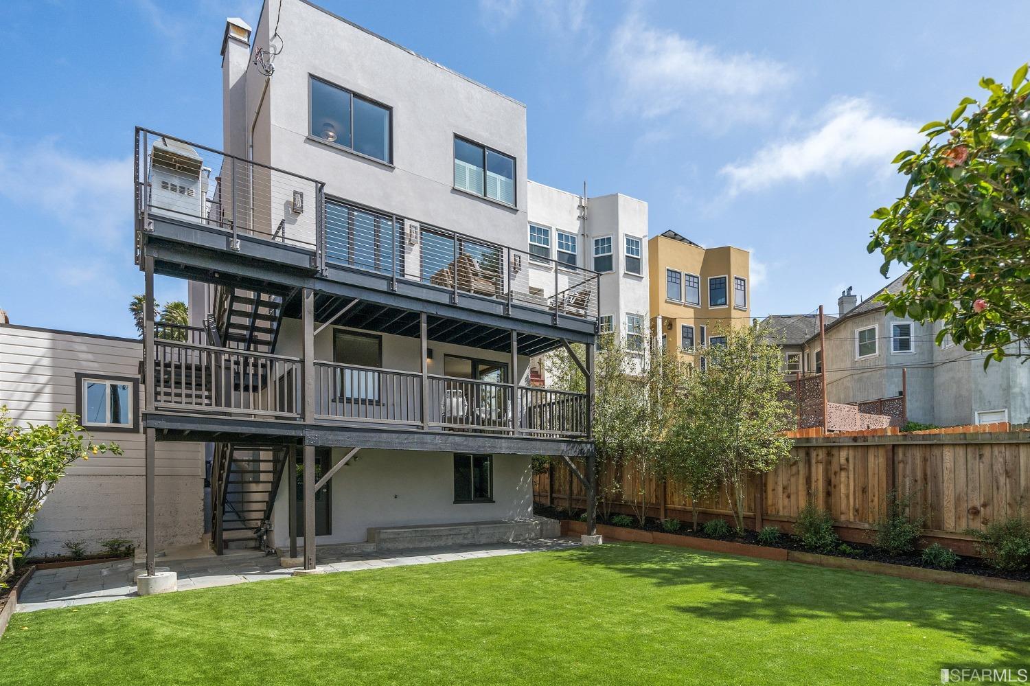 350 Claremont Boulevard