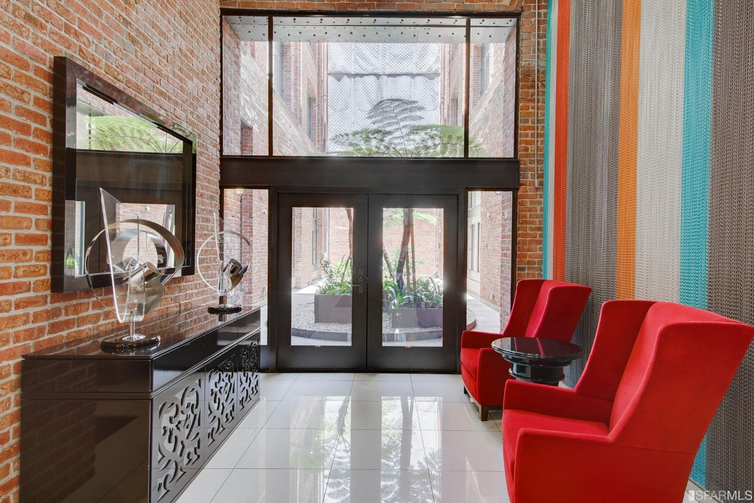 16 Jessie Street Unit: 110