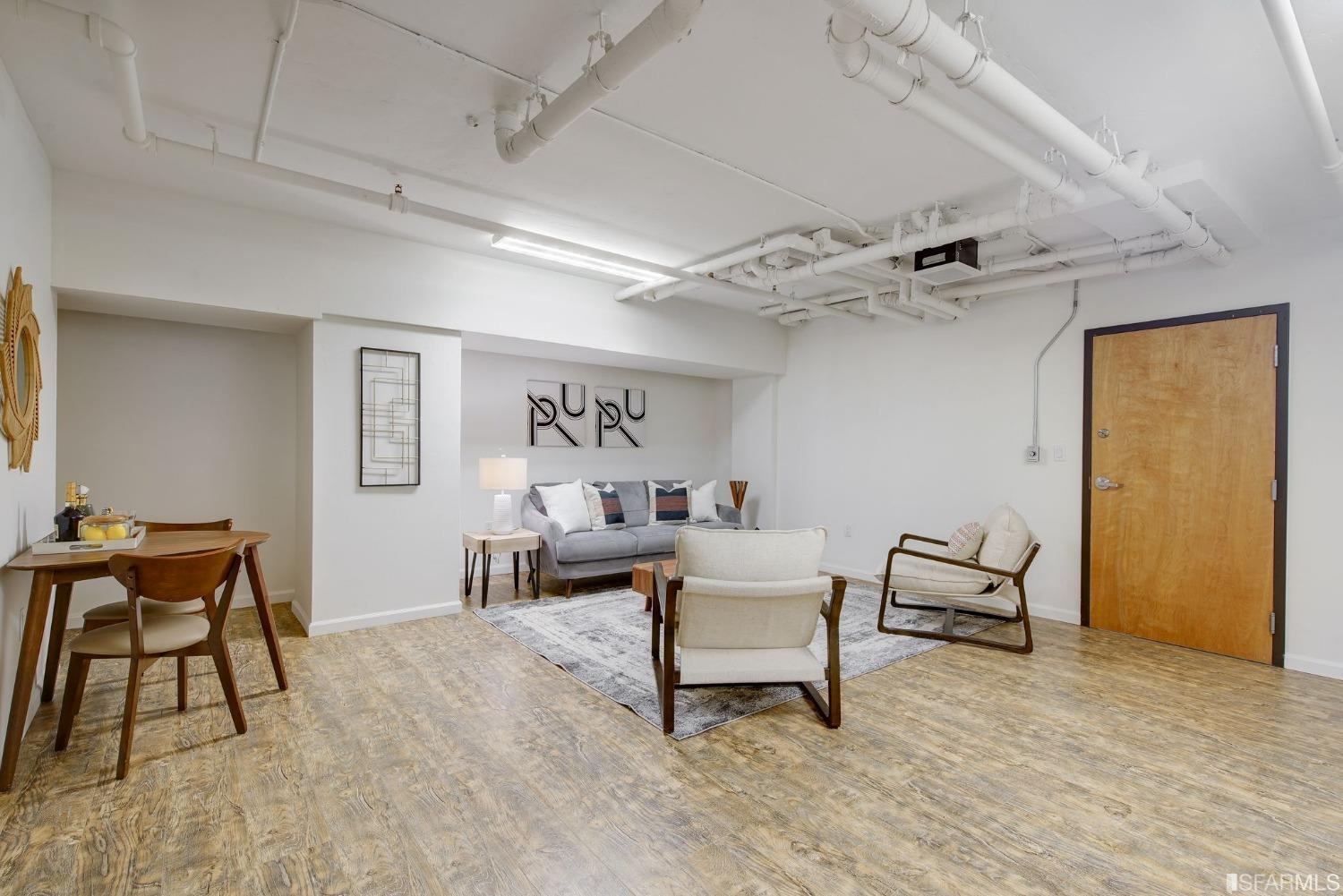16 Jessie Street Unit: 110