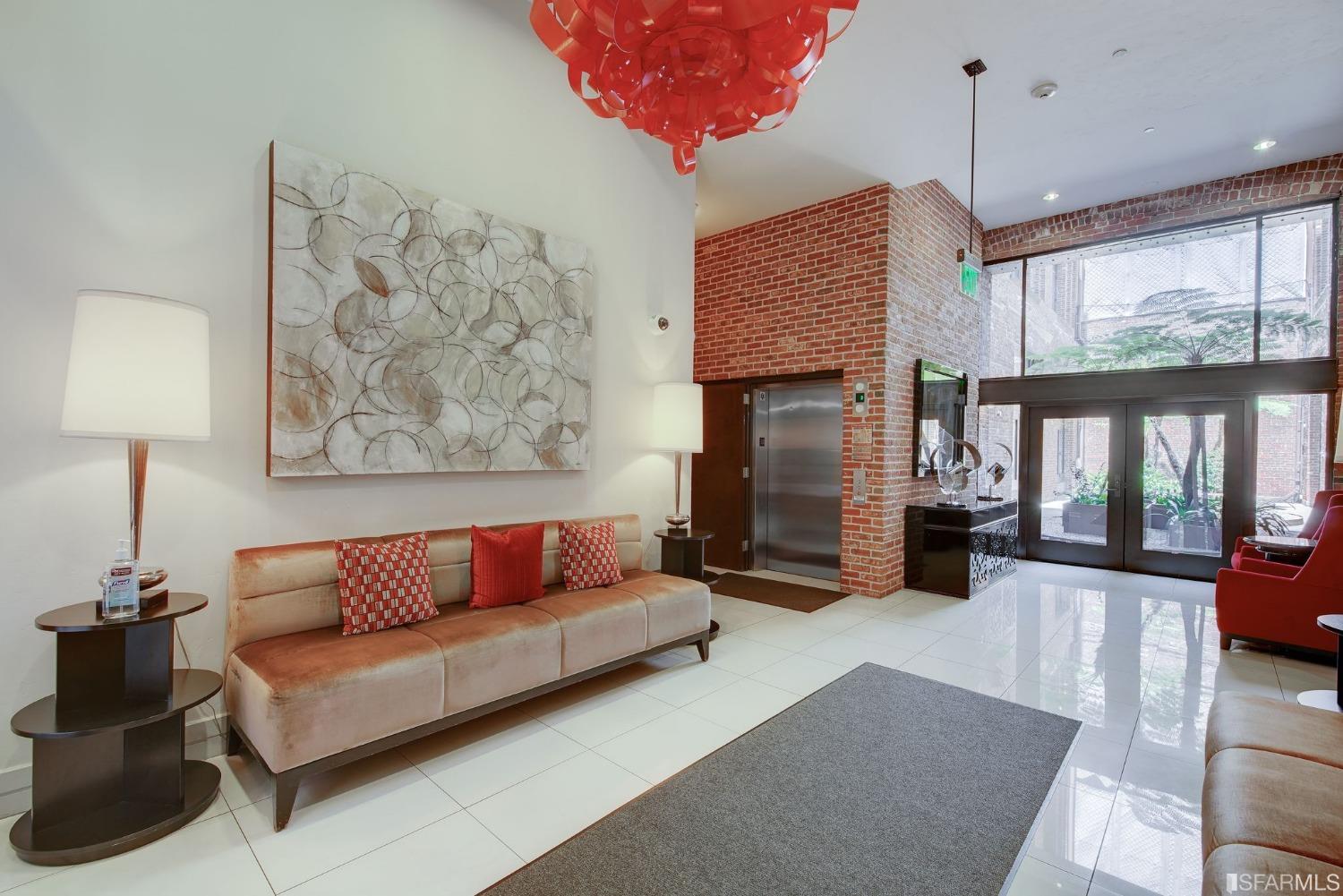 16 Jessie Street Unit: 110