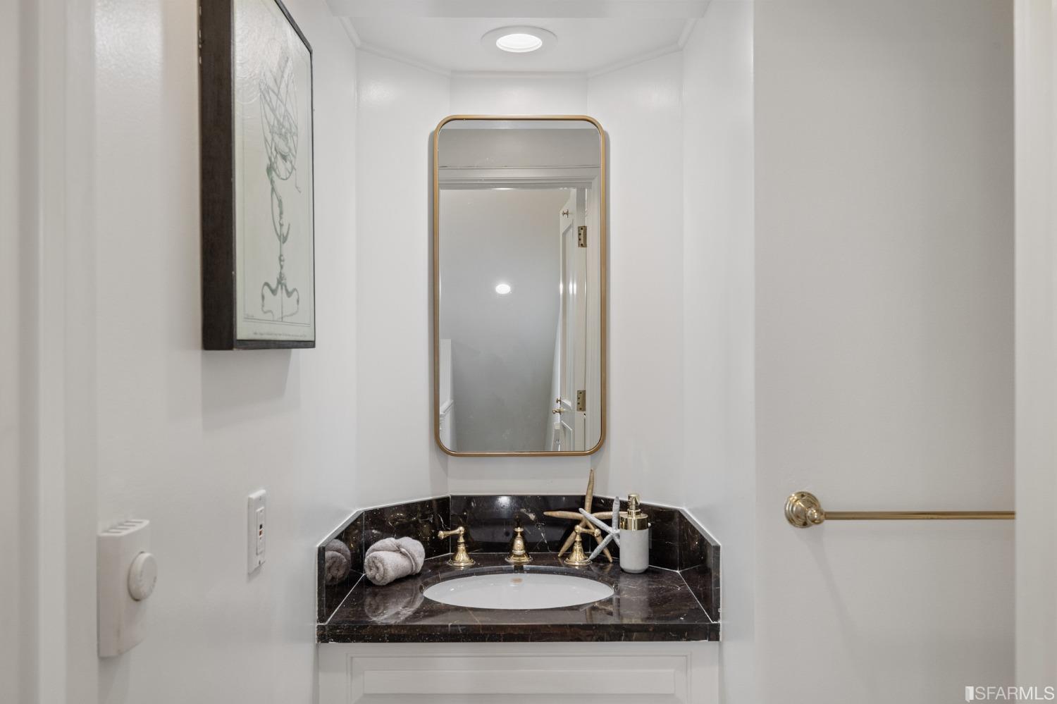 165 Francisco Street Unit: 14