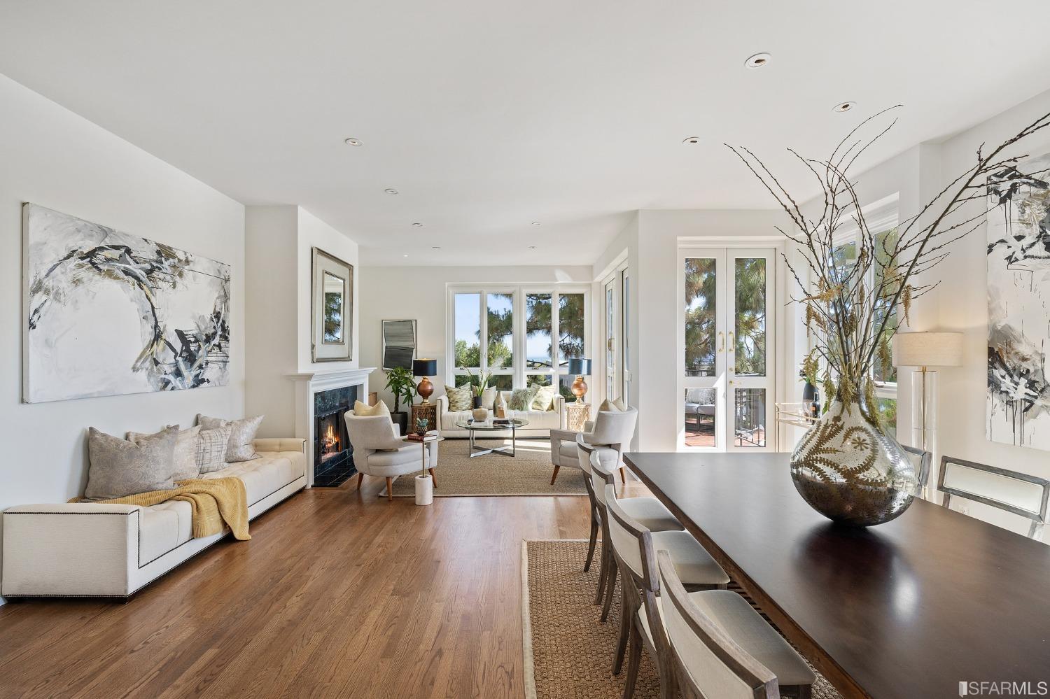 165 Francisco Street Unit: 14