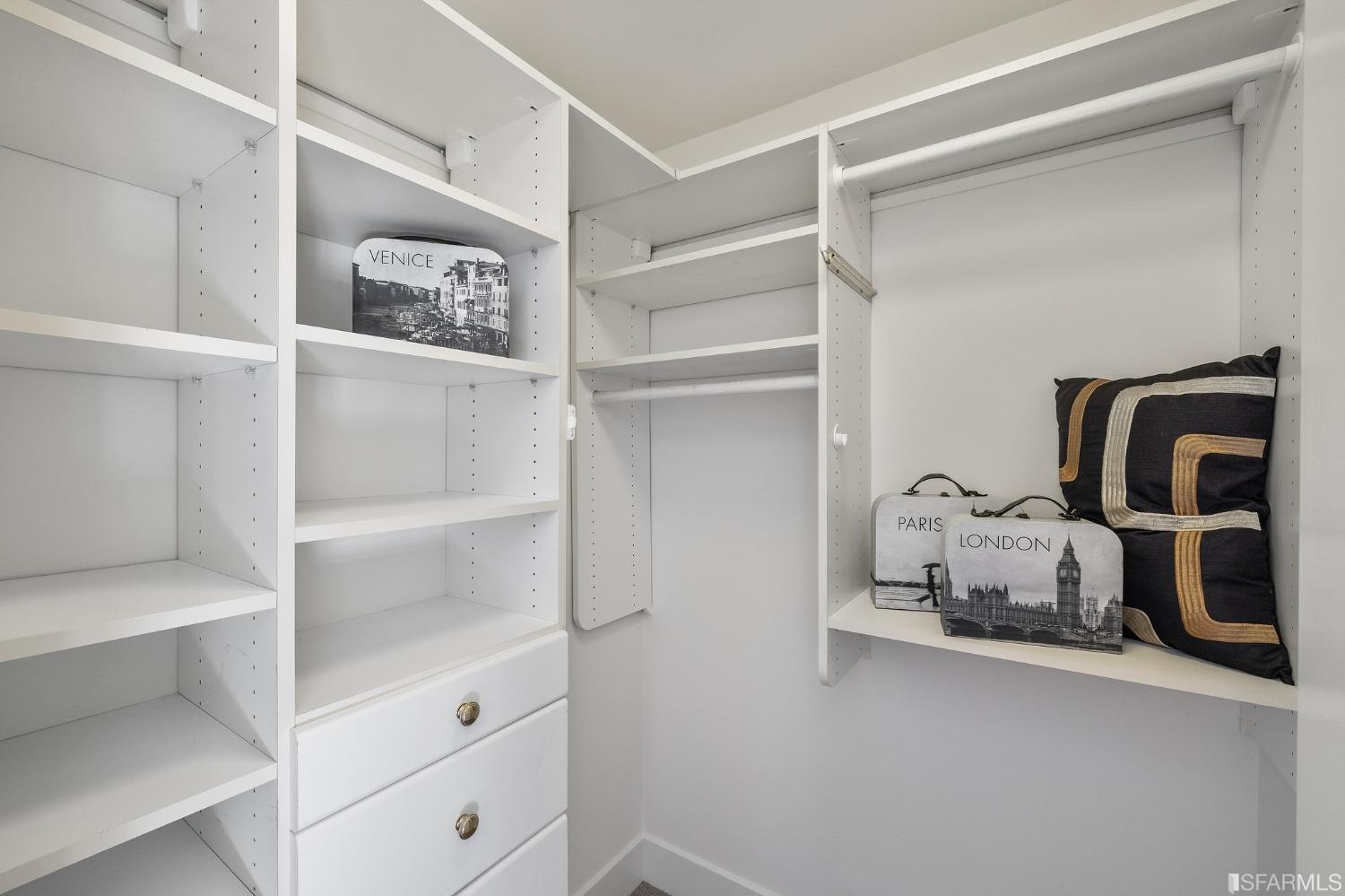 165 Francisco Street Unit: 14