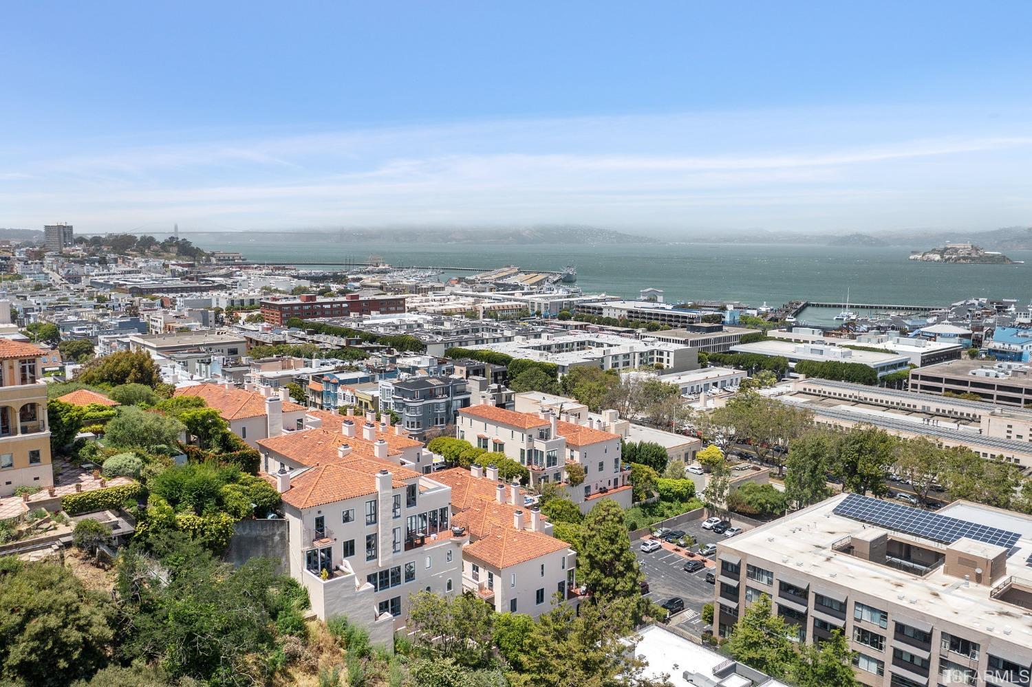 165 Francisco Street Unit: 14