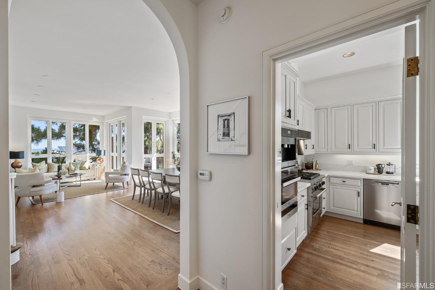 165 Francisco Street Unit: 14