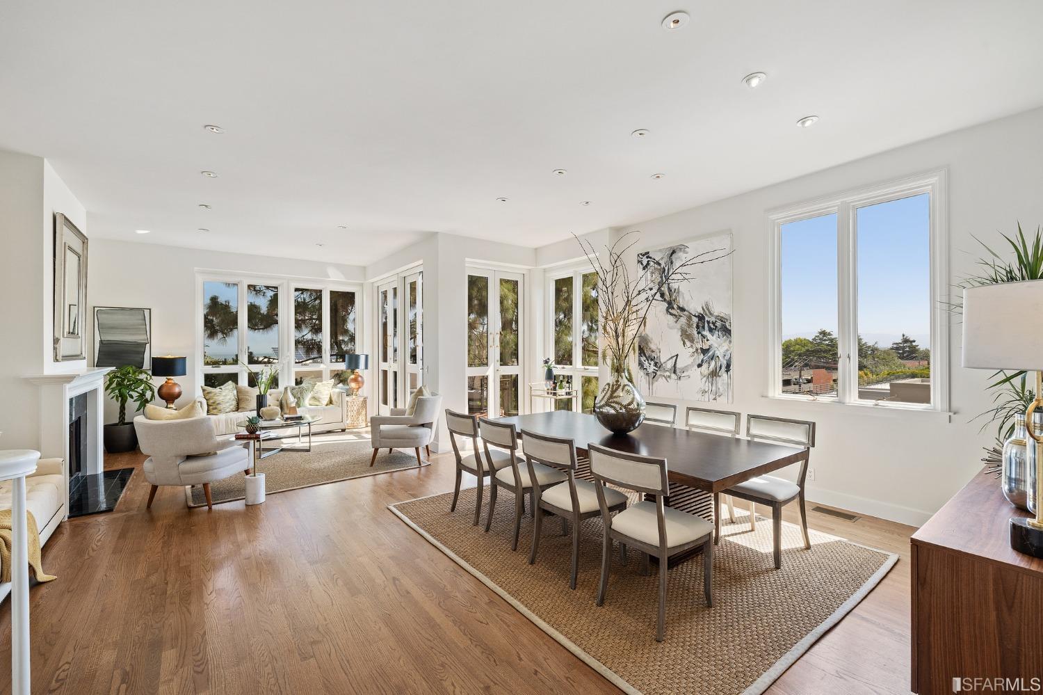 165 Francisco Street Unit: 14