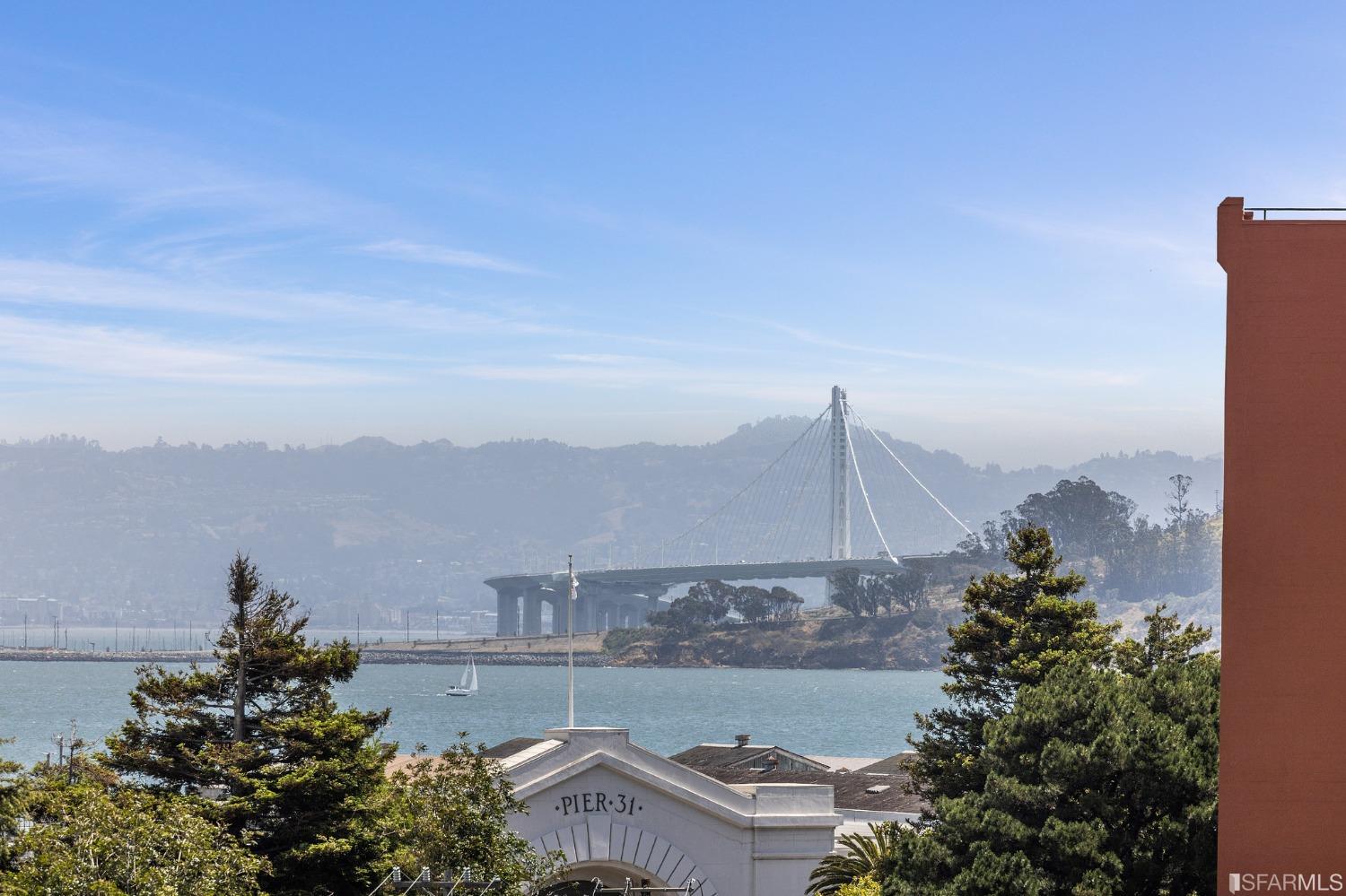 165 Francisco Street Unit: 14