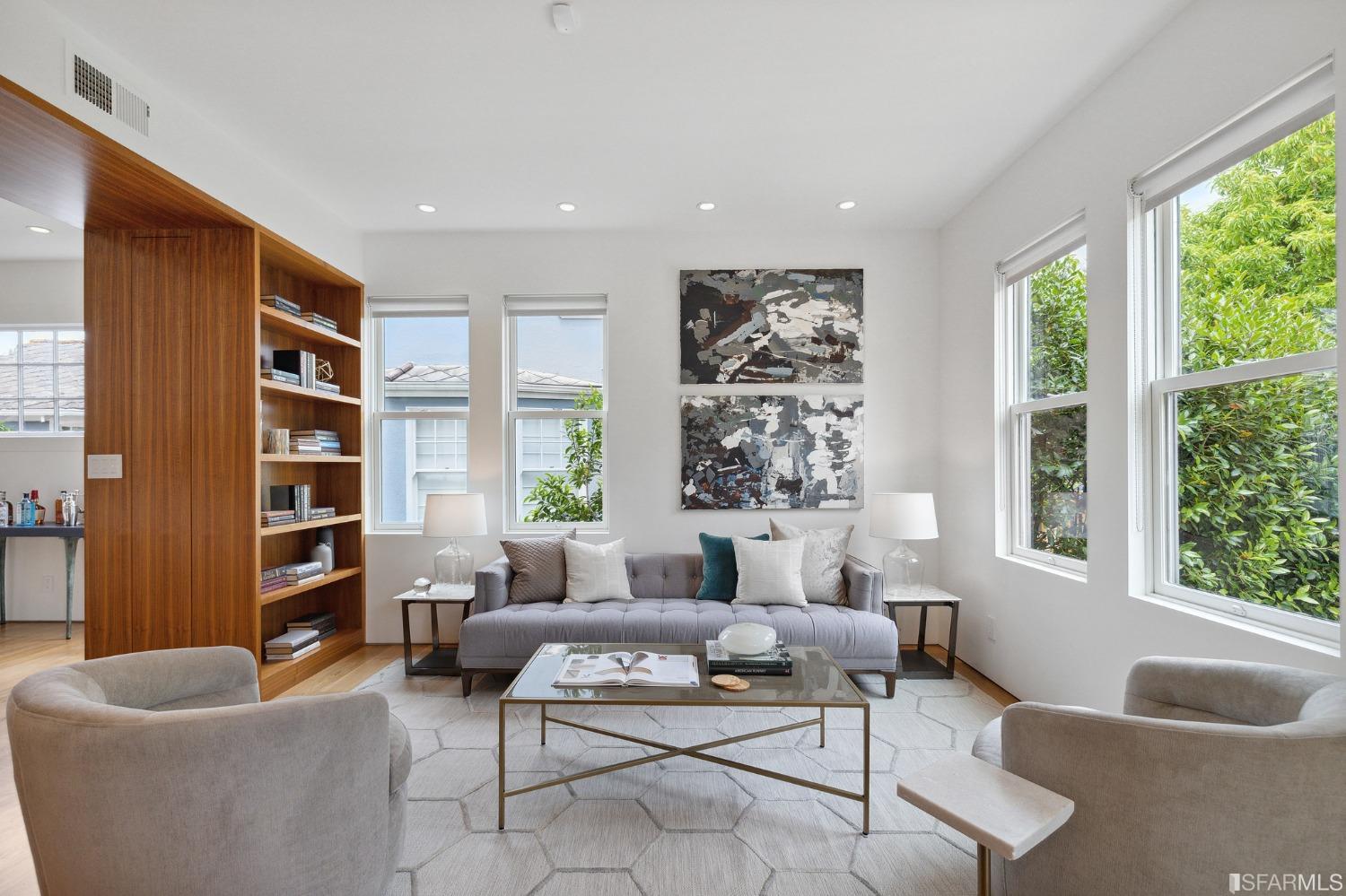 26 Allston Way
