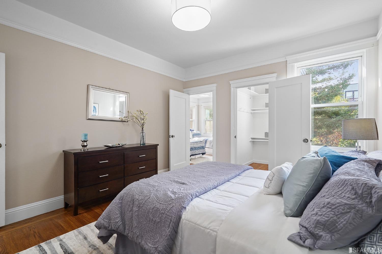 24 Cuvier Street