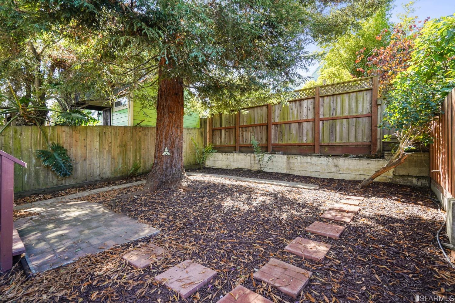 24 Cuvier Street