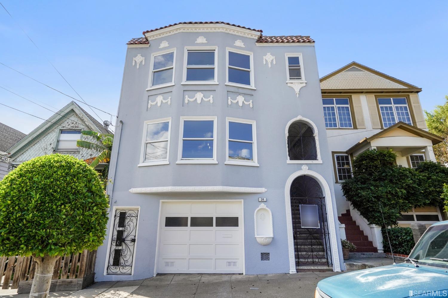24 Cuvier Street