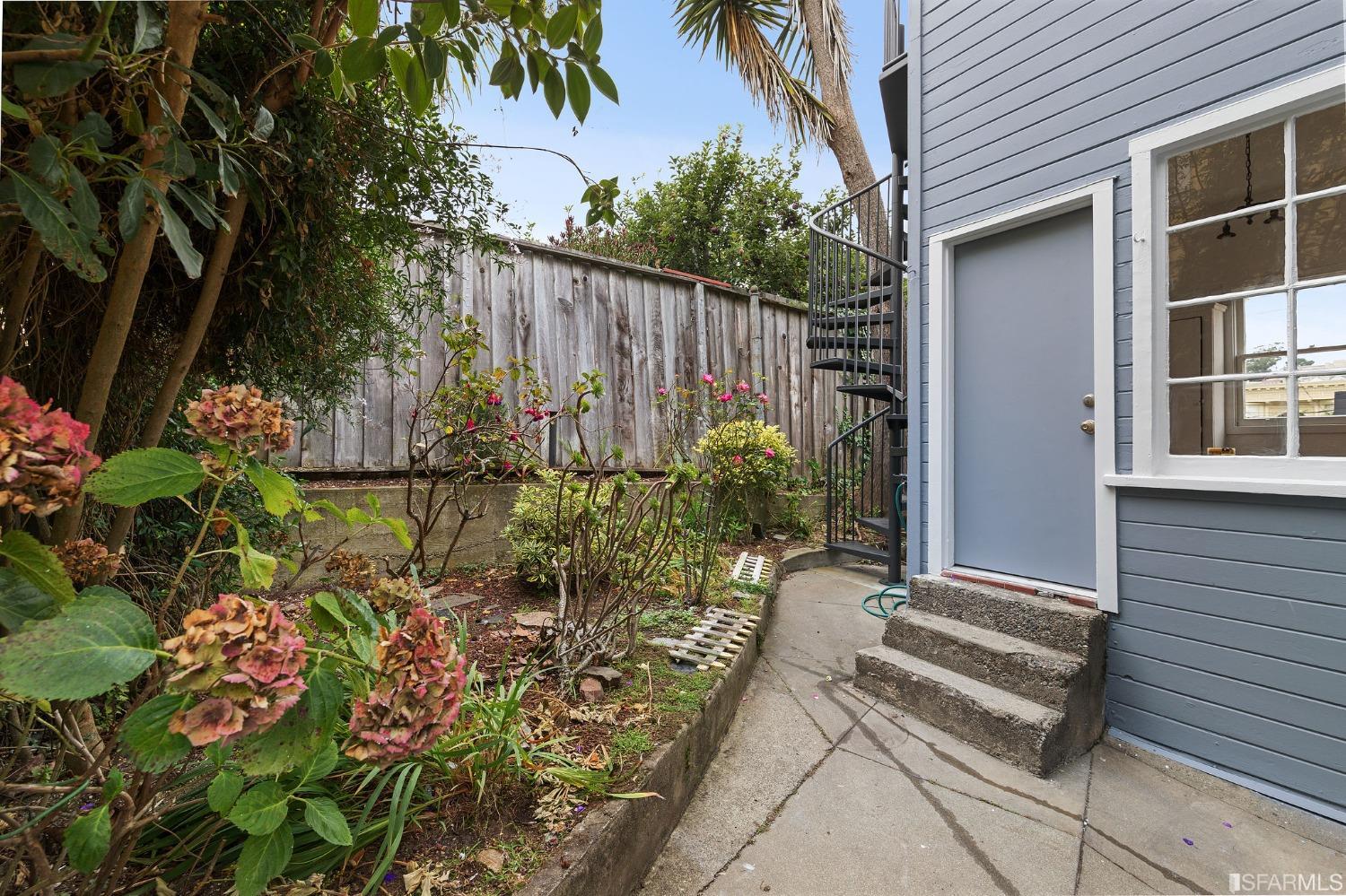 1510 Castro Street