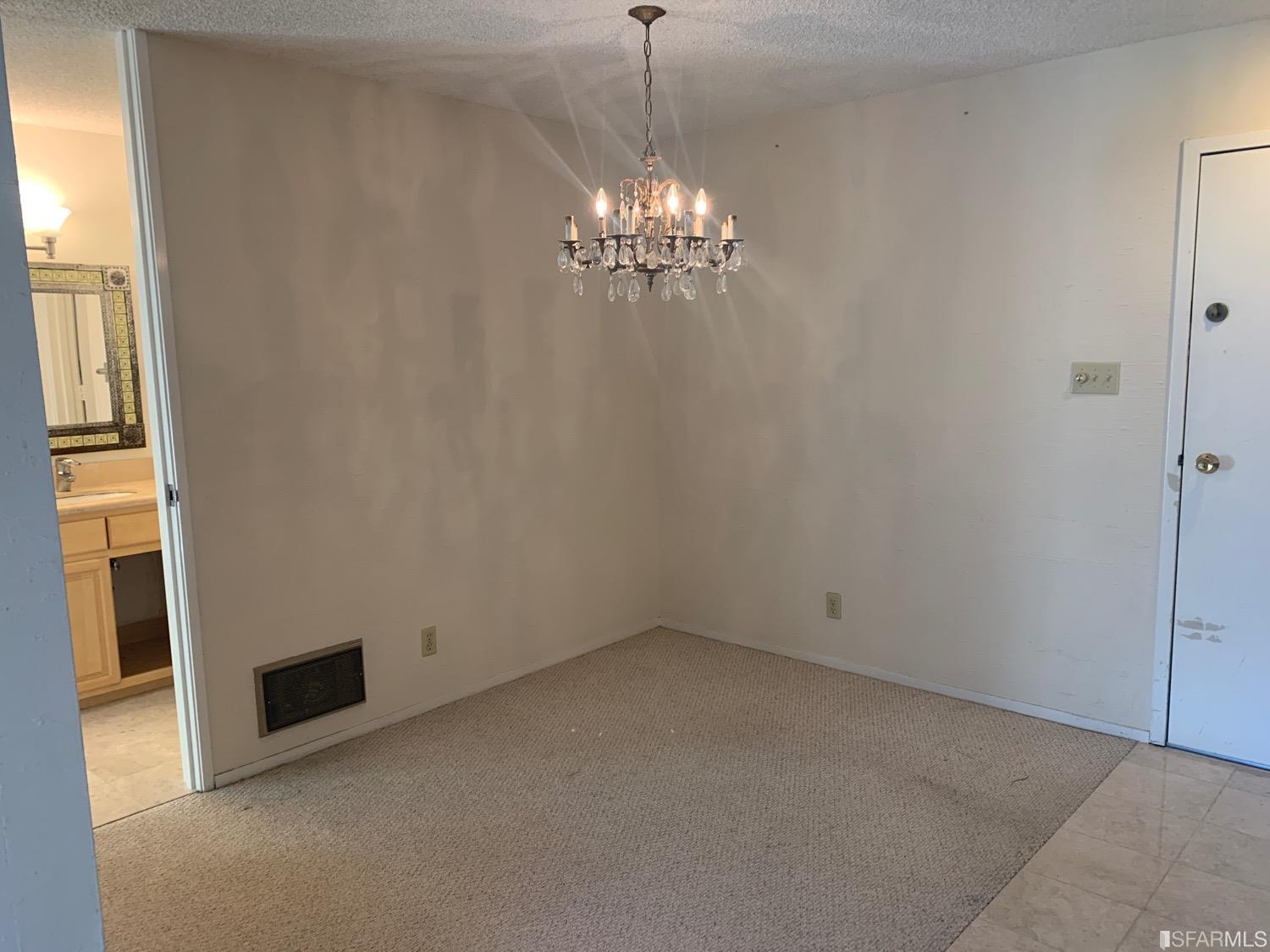 80 Ora Way Unit: G203