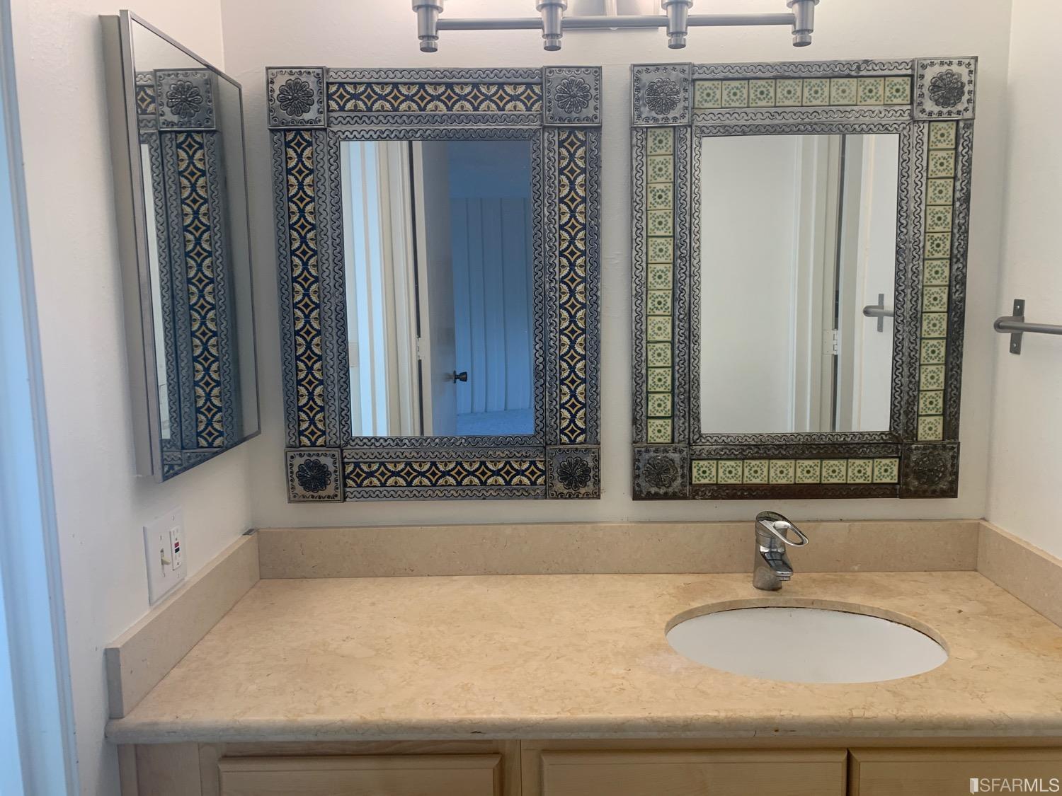80 Ora Way Unit: G203