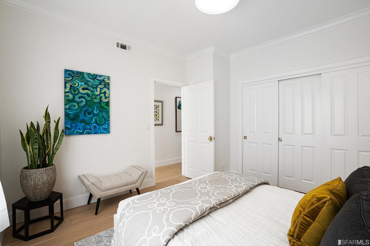 128 Wood Street Unit: 3
