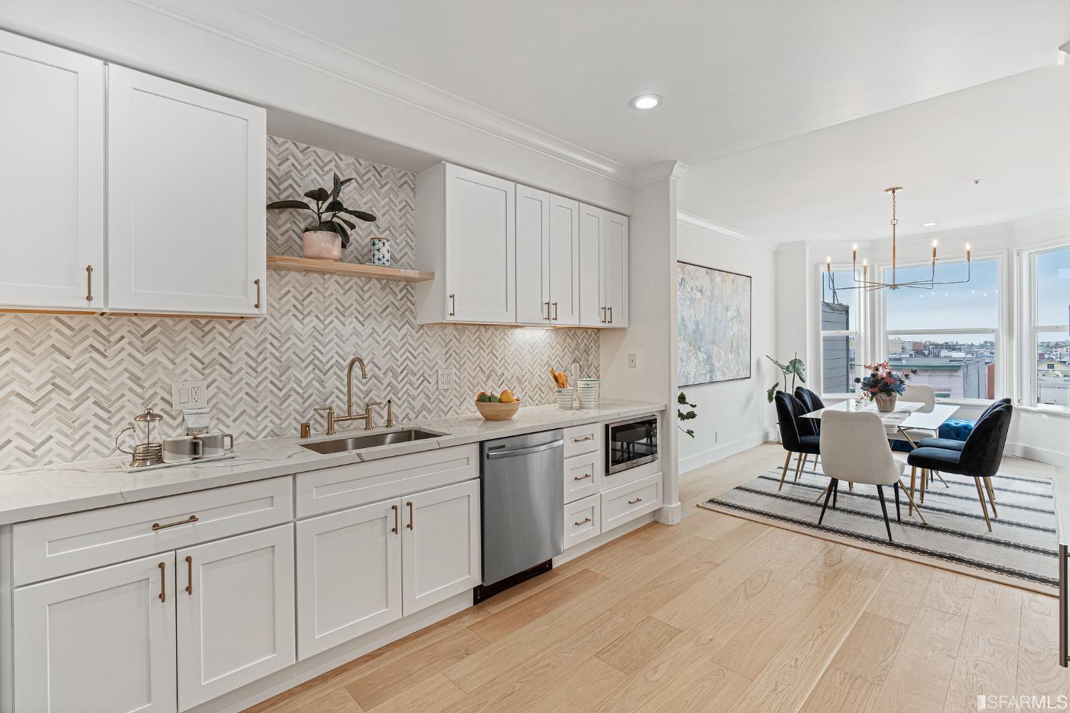 128 Wood Street Unit: 3