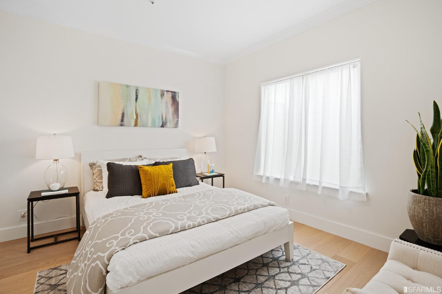 128 Wood Street Unit: 3