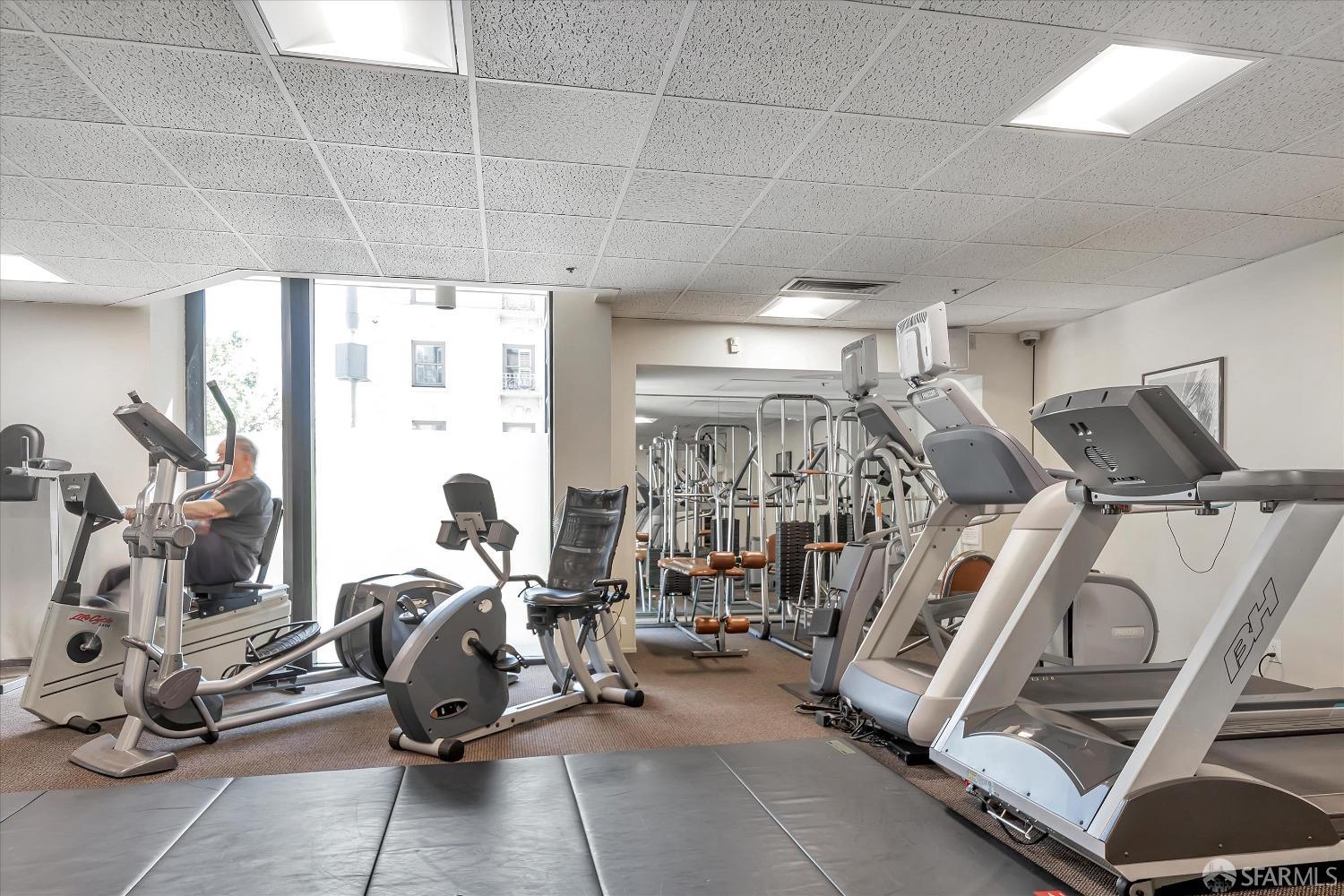 960 Bush Street Unit: 312