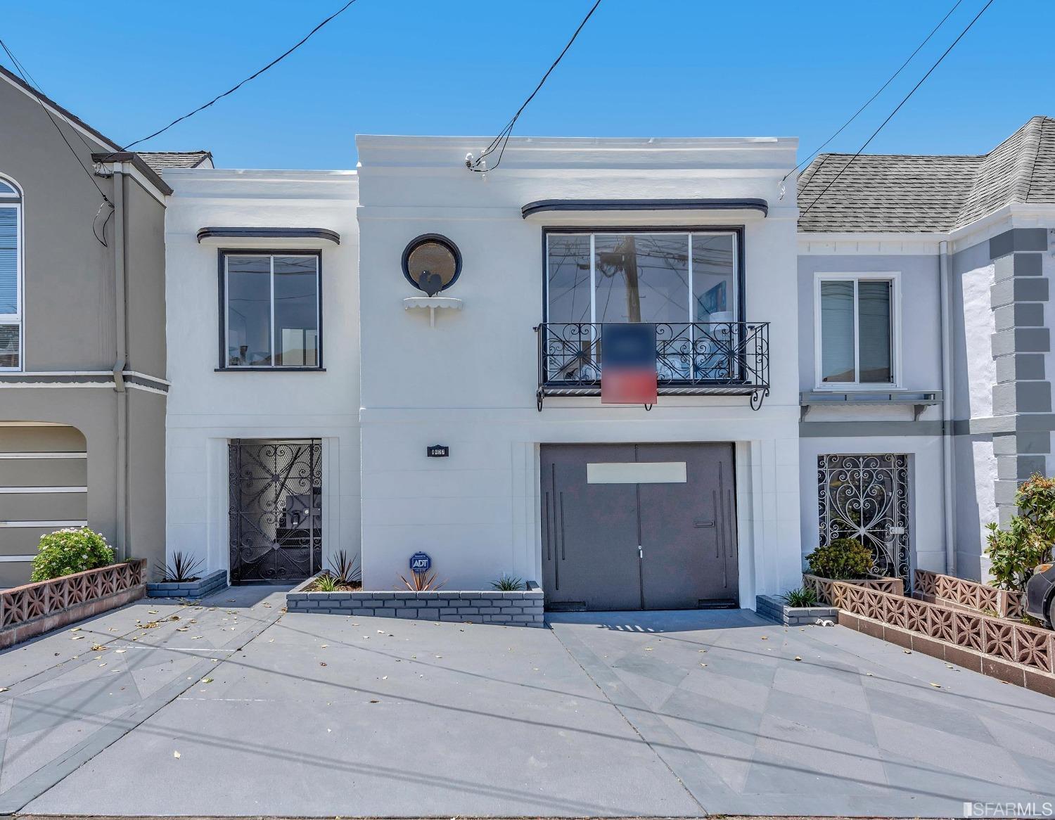 1627 33rd Avenue