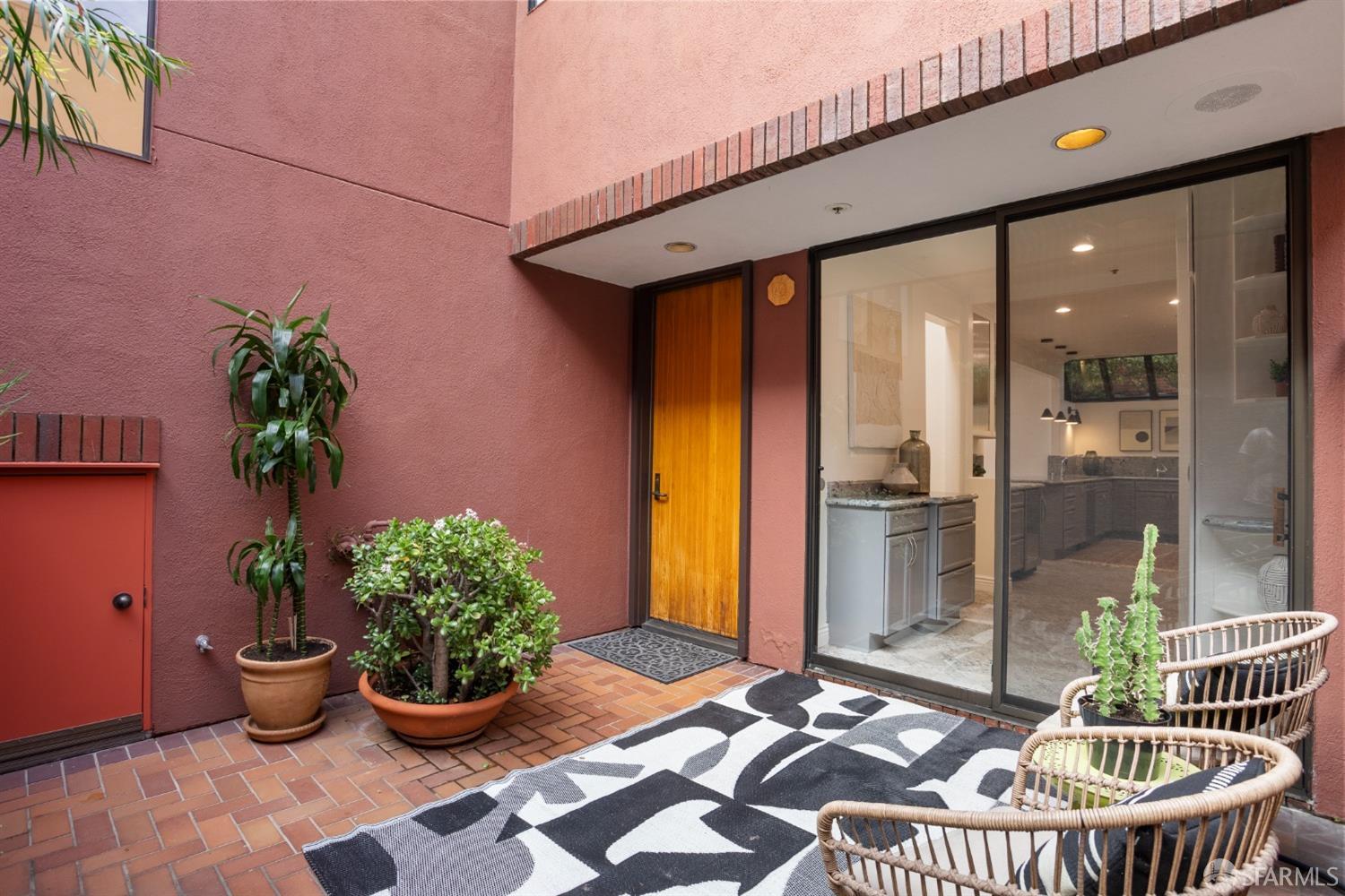 640 Davis Street # 3