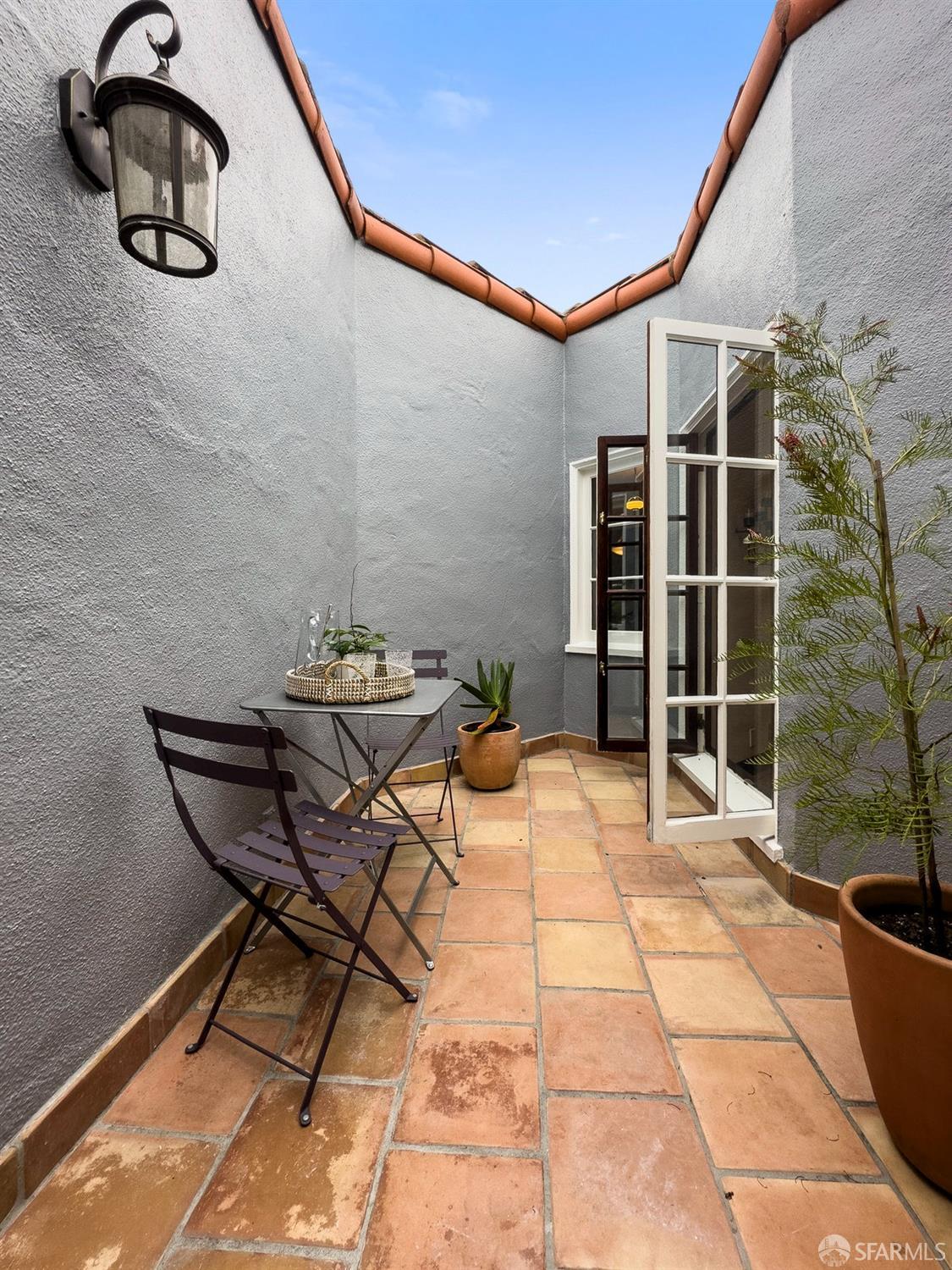 2344 Funston Avenue
