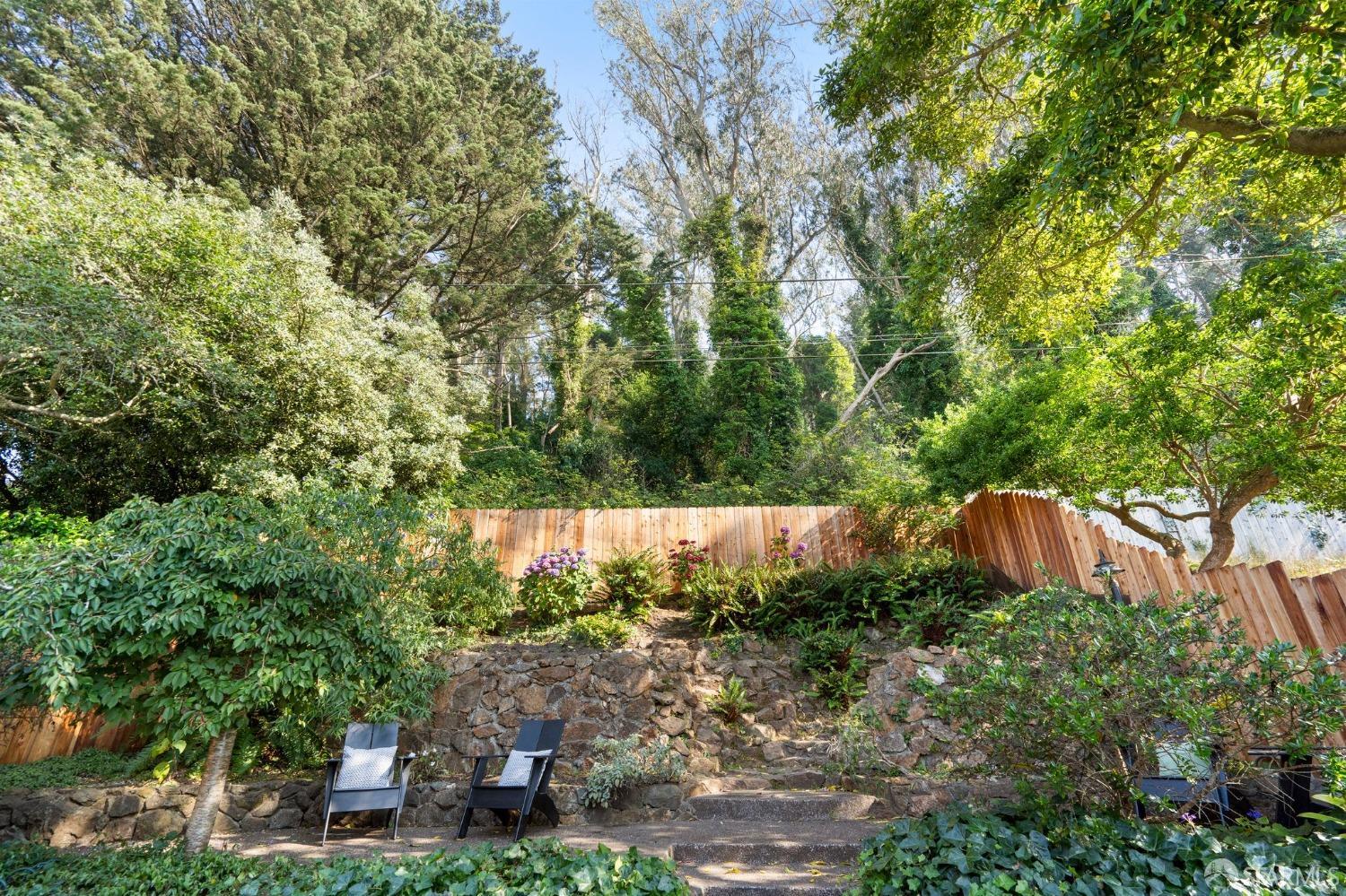 229 Juanita Way