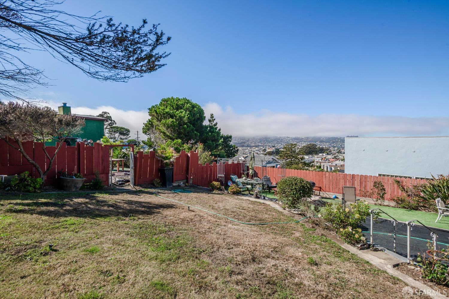 38 Robinson Drive