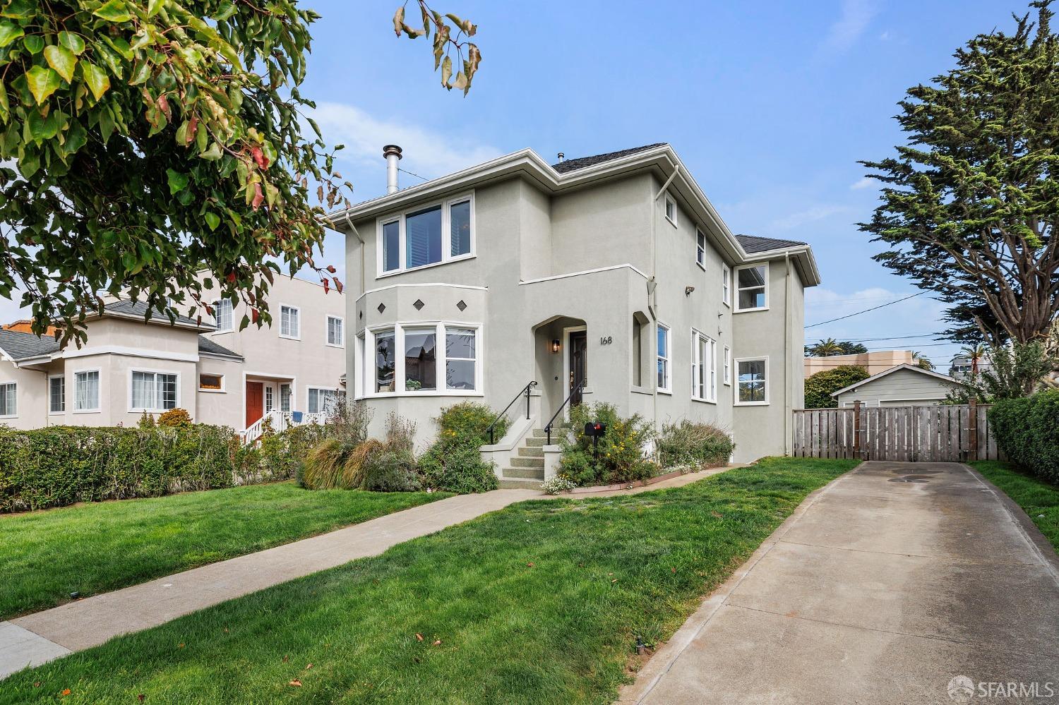 168 De Soto Street
