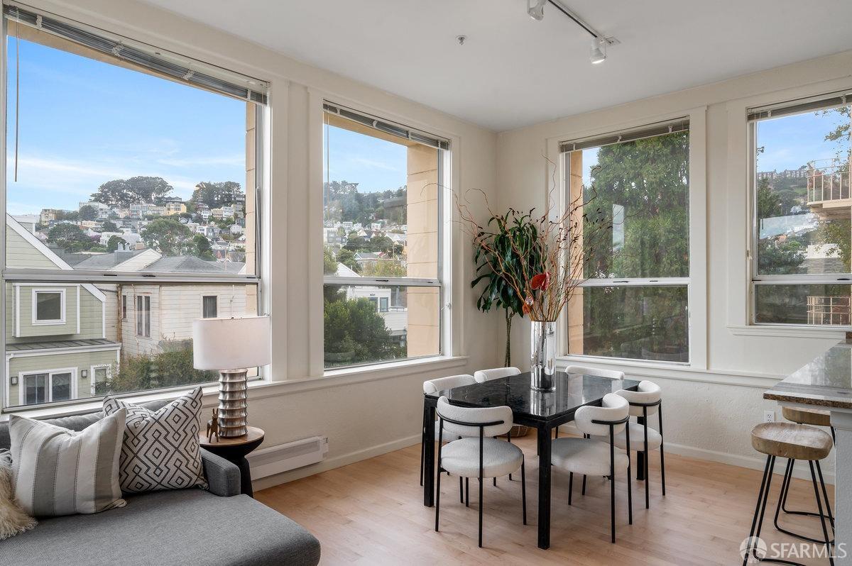 317 29th Street Unit: 302