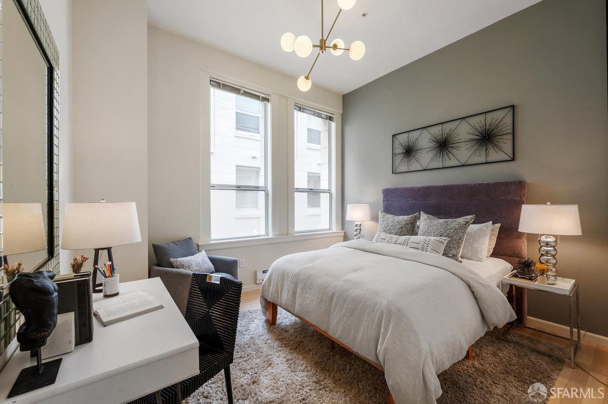 317 29th Street Unit: 302
