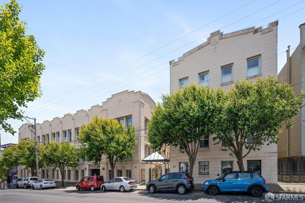317 29th Street Unit: 302