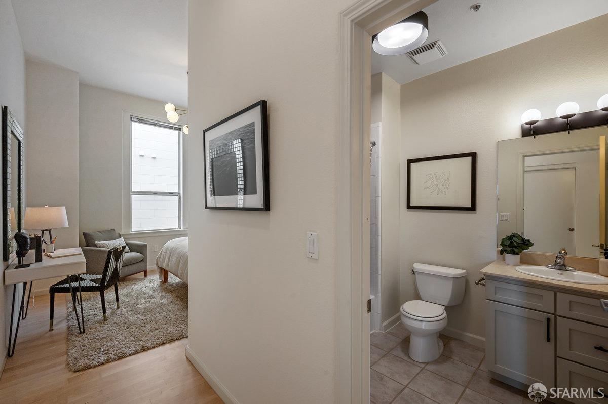 317 29th Street Unit: 302