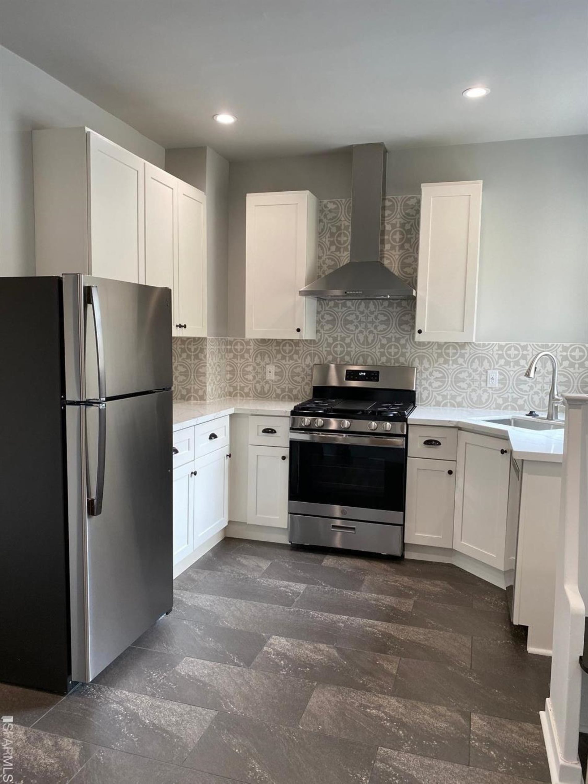 47 West Portal Avenue # 6
