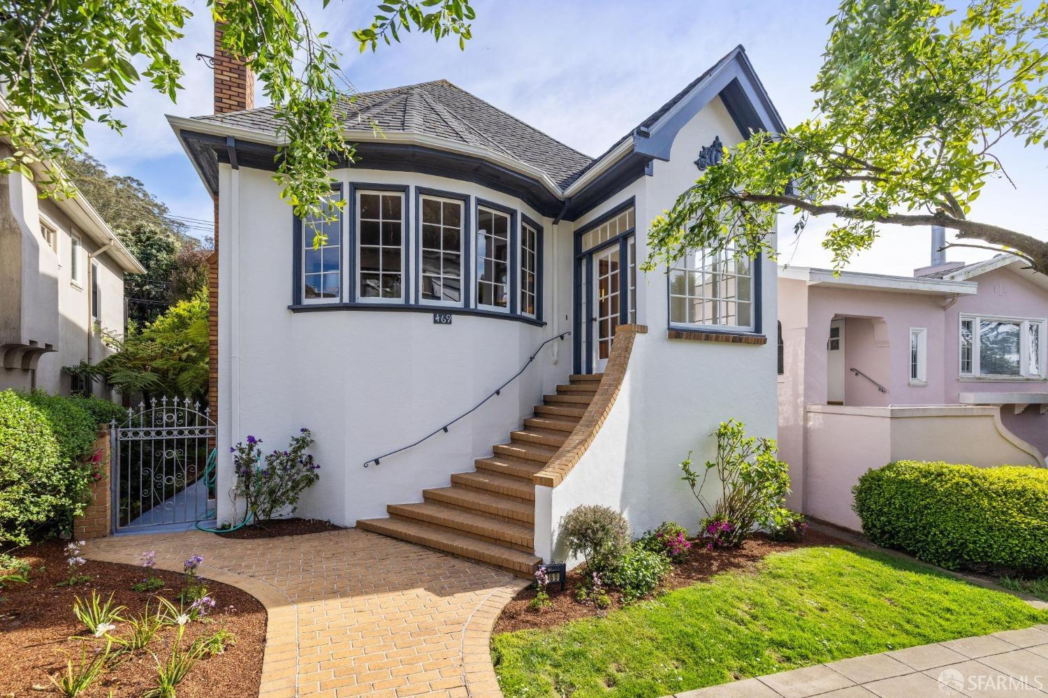 469 Ulloa Street