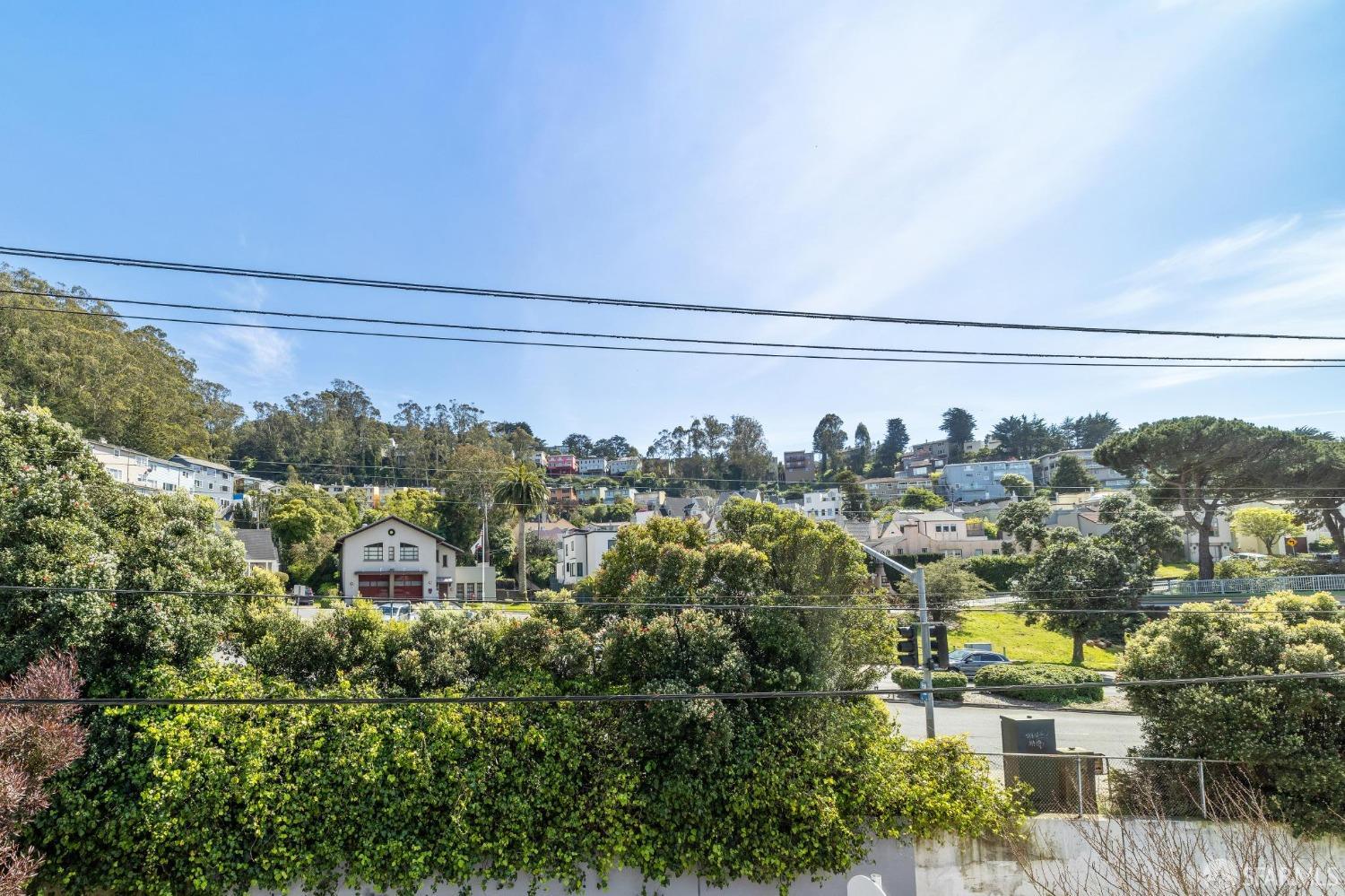 469 Ulloa Street
