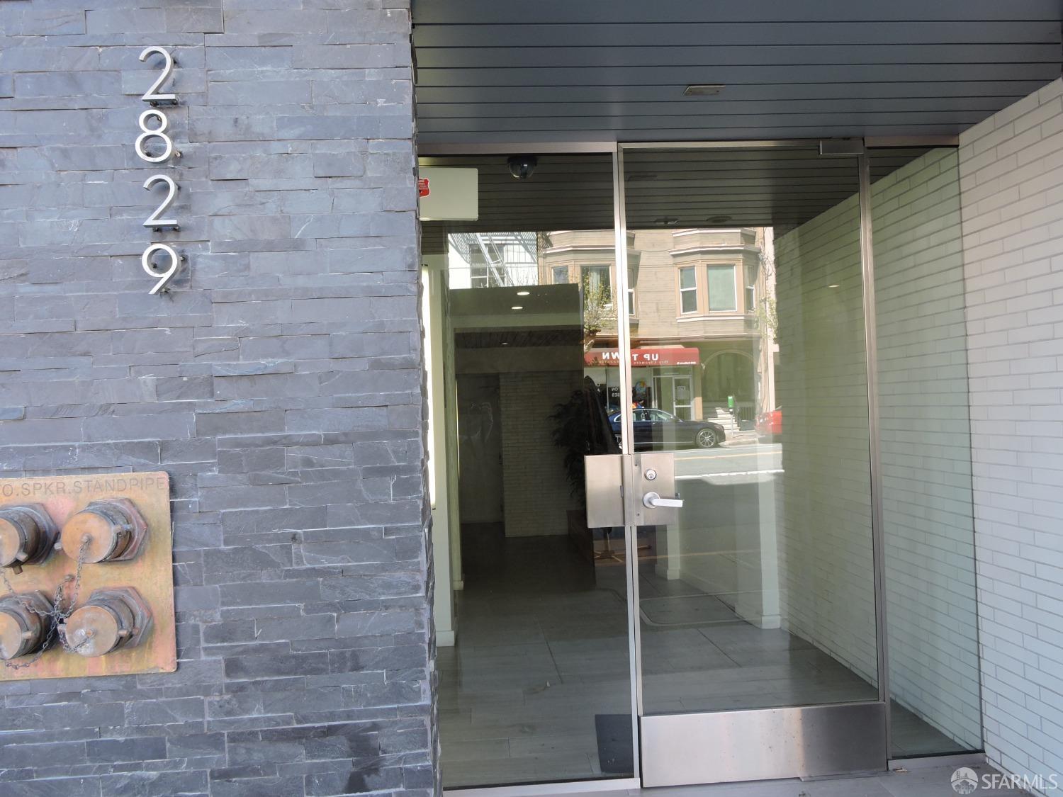 2829 California Street # 1C