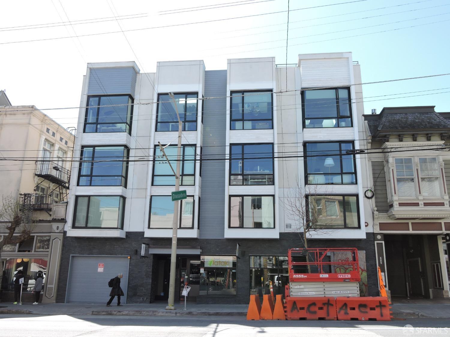 2829 California Street # 1C