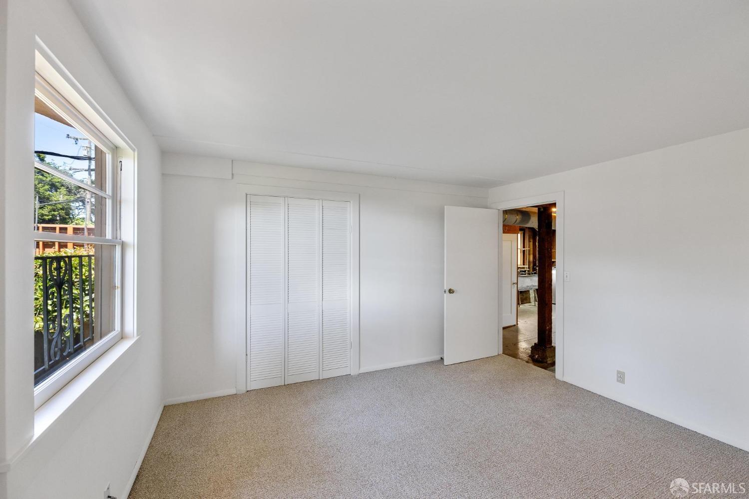 186 Juanita Way
