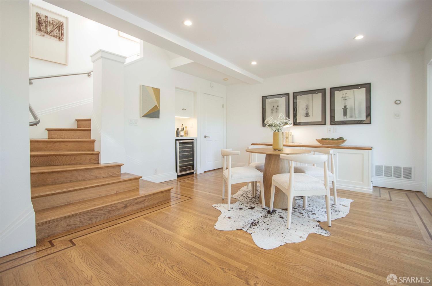 33 Marcela Avenue