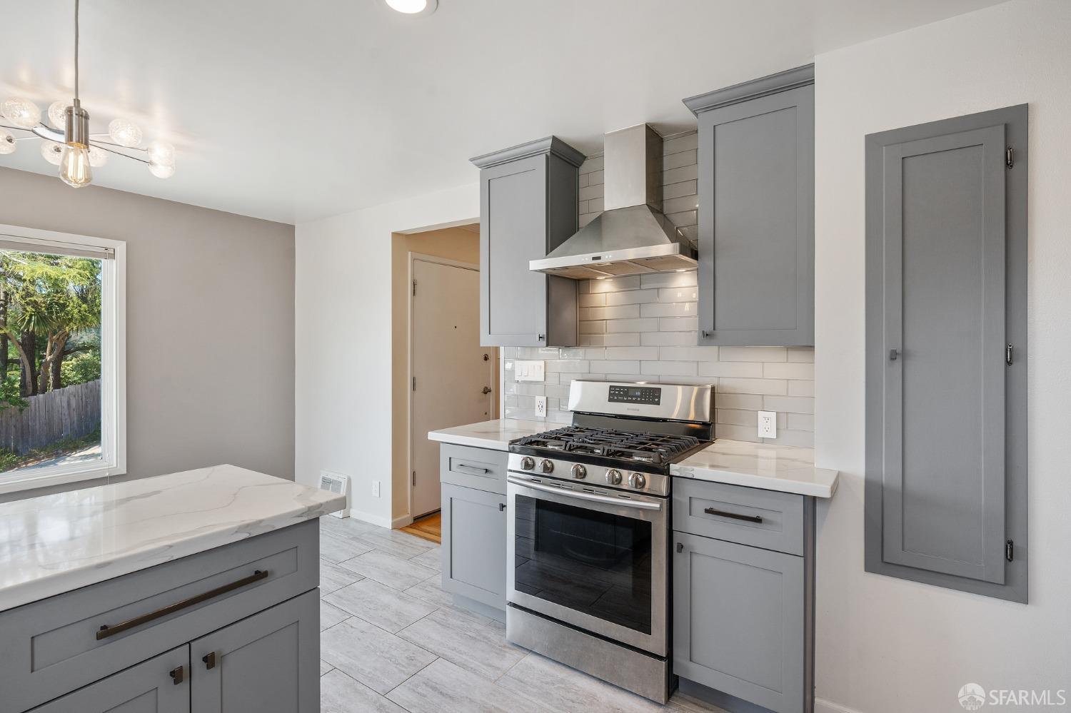87 Cityview Way