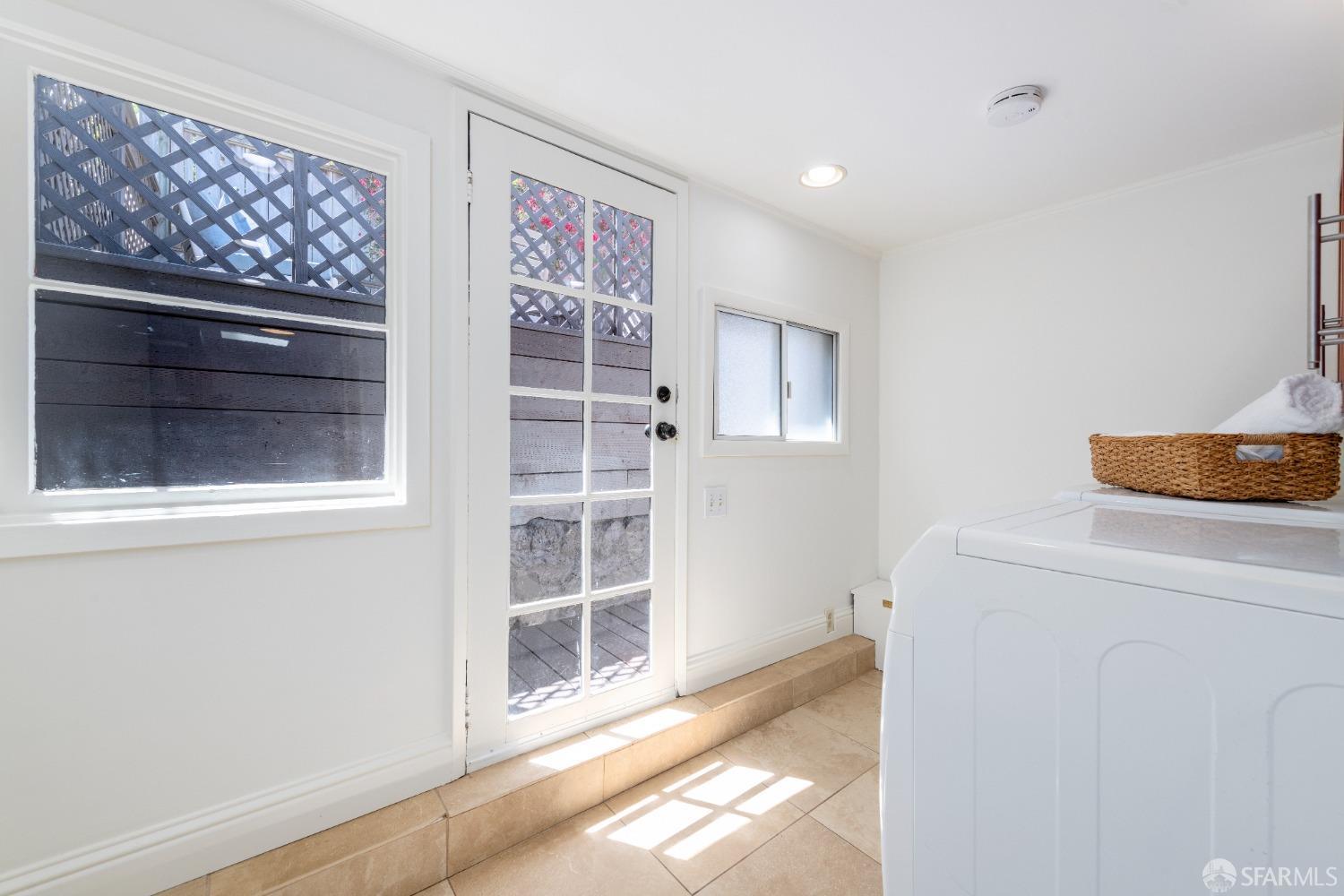 3658 Folsom Street