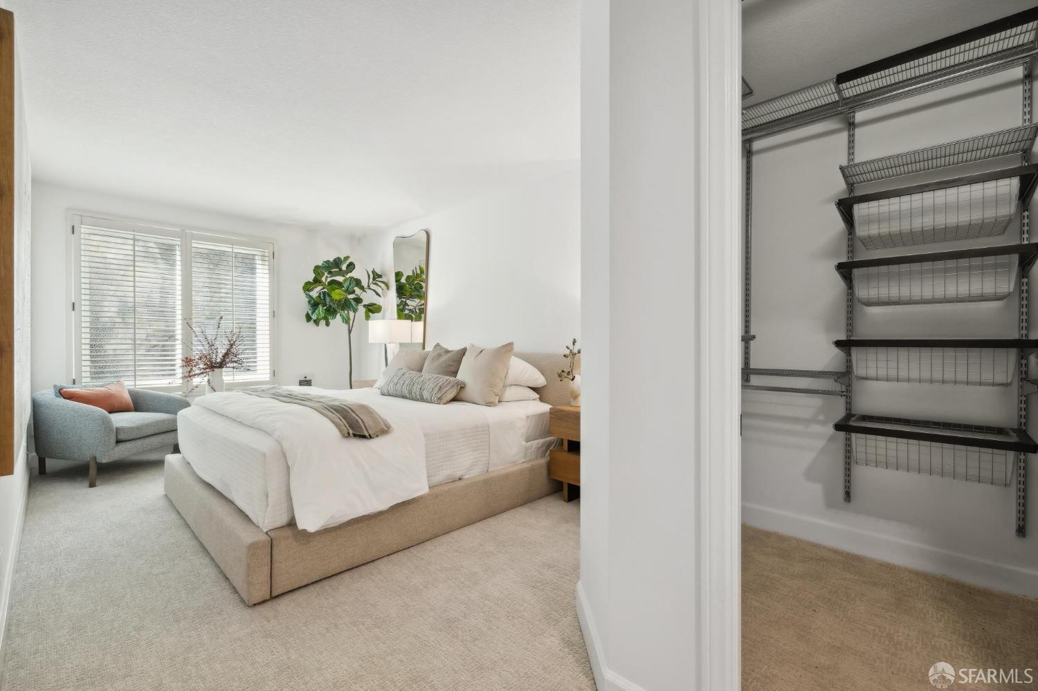 111 Chestnut Street # 402