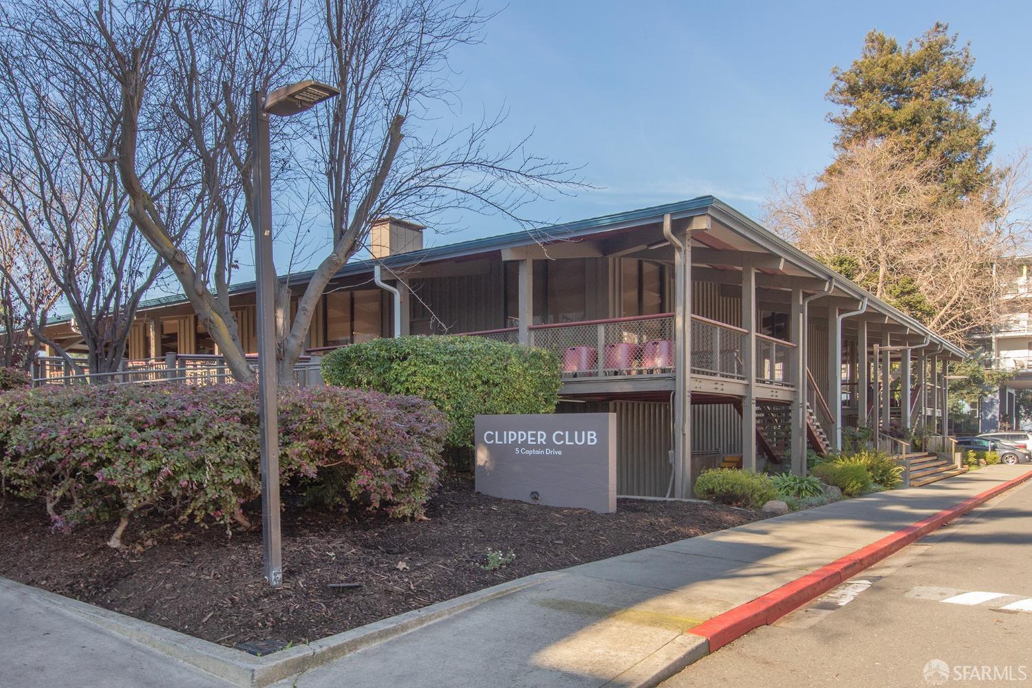 6 Commodore Drive # C338
