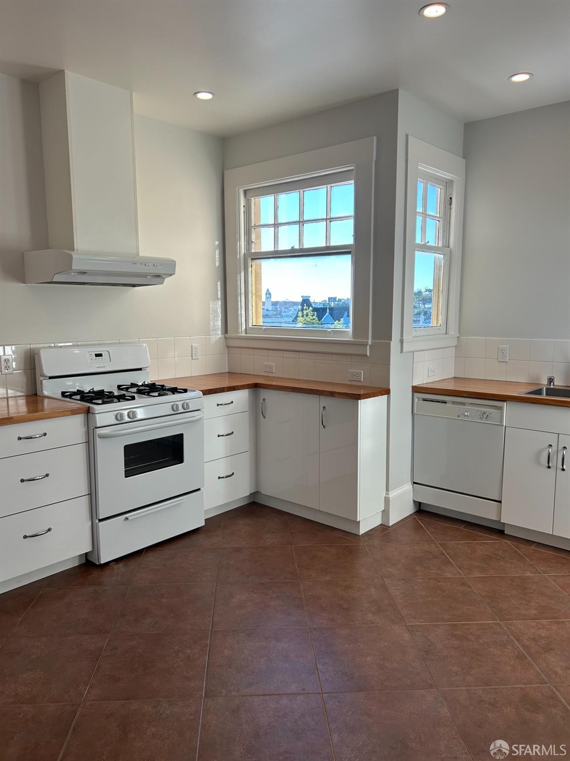 47 West Portal Avenue # 7