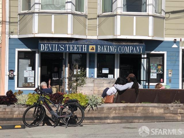 1606 46th Avenue