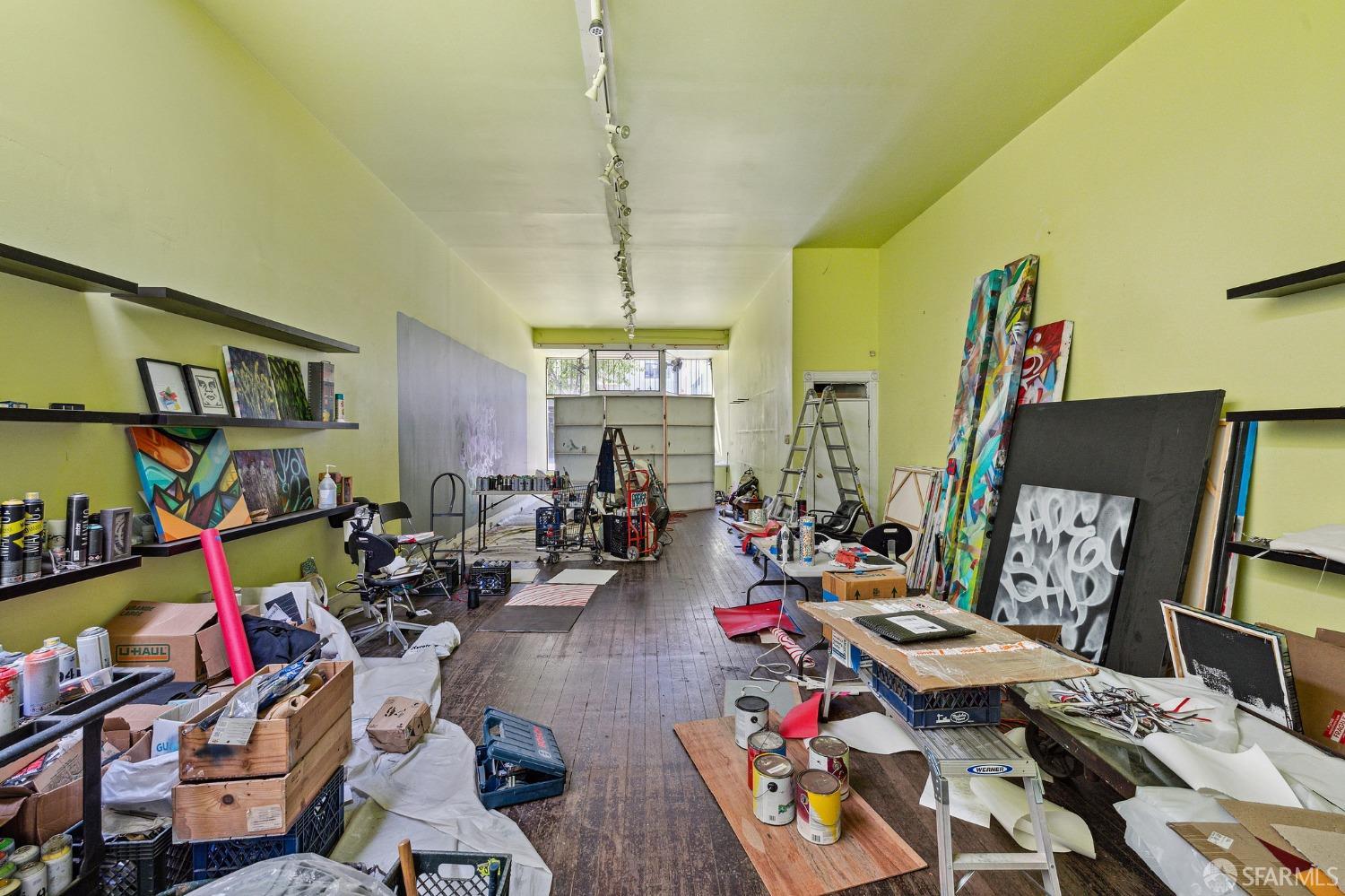 423-433 S Van Ness Avenue